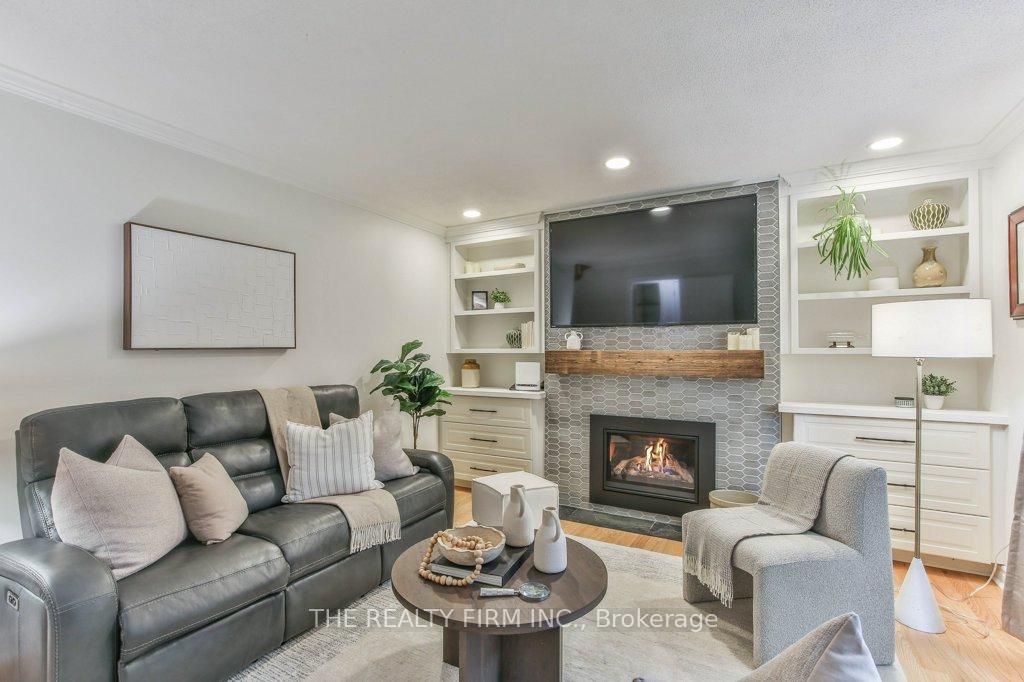 Photo 28 of 2 Oakwood Drive, London, South B — HOMEH