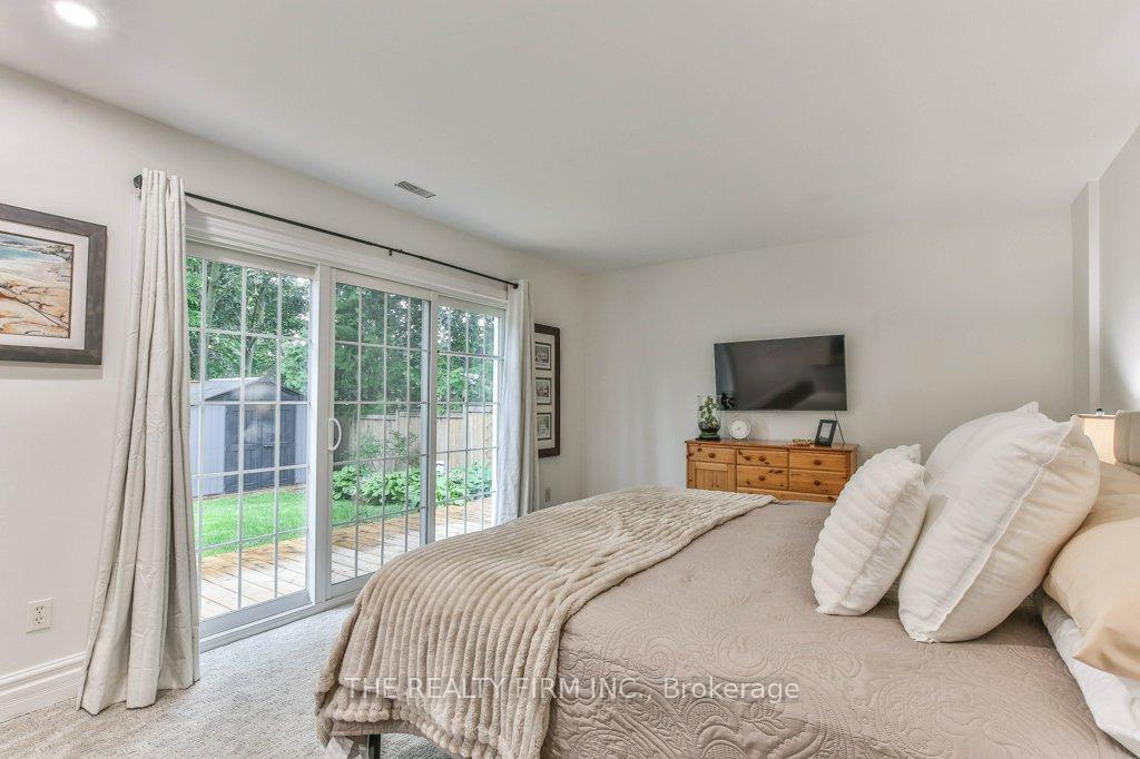 Photo 37 of 2 Oakwood Drive, London, South B — HOMEH