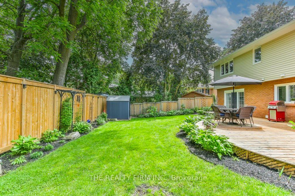 Photo 49 of 2 Oakwood Drive, London, South B — HOMEH