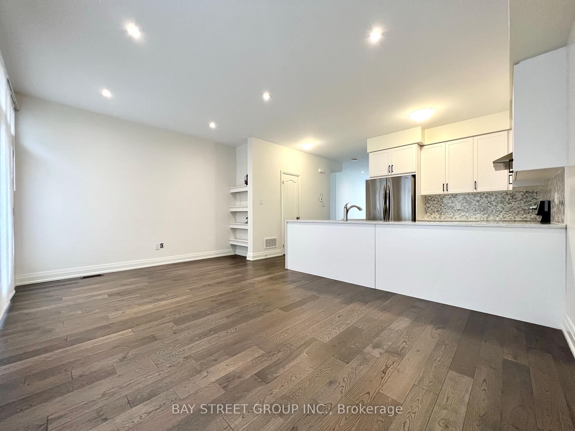 Photo 9 of 36 Teasel Way, Markham, Unionville — HOMEH