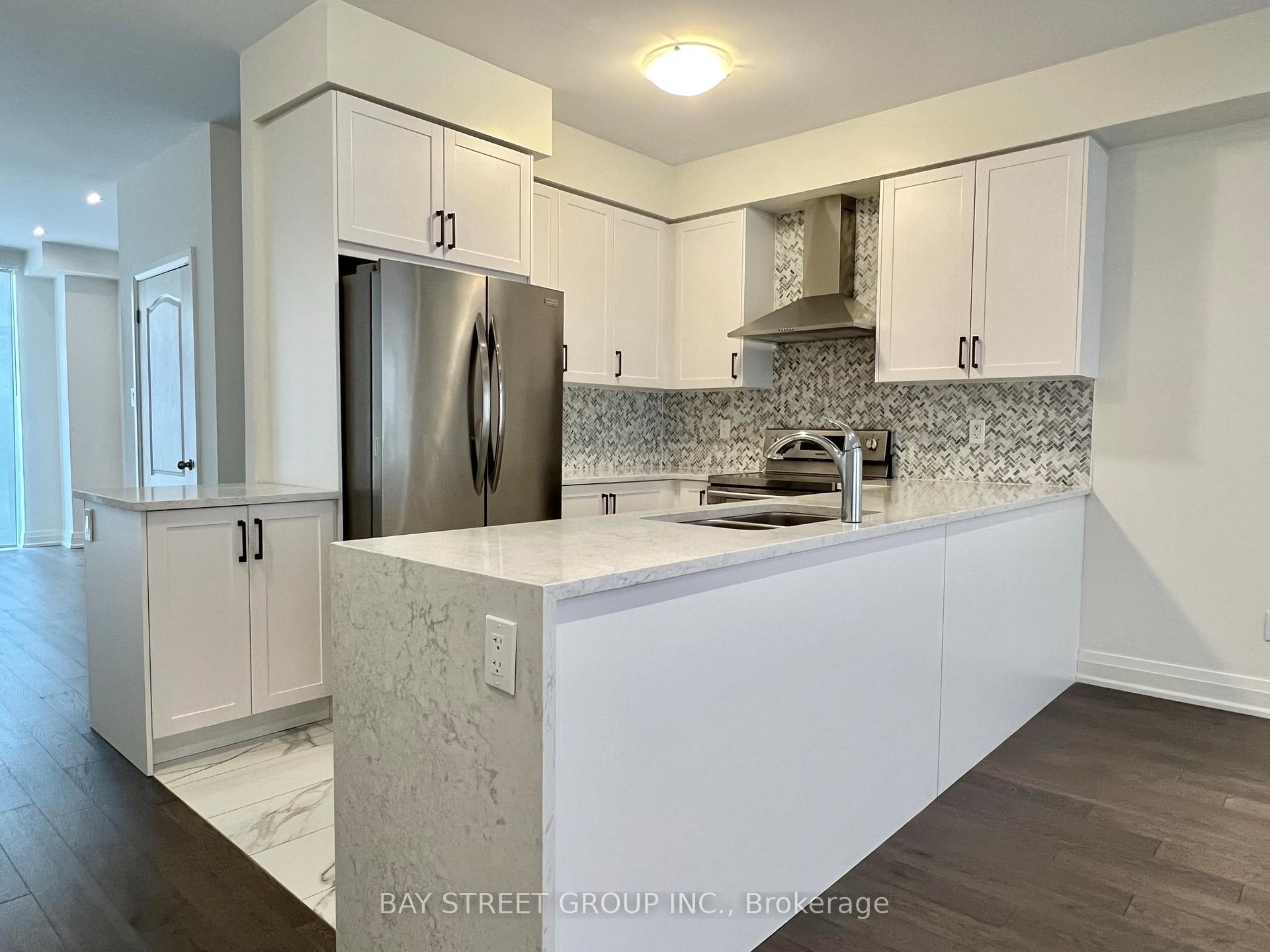 Photo 10 of 36 Teasel Way, Markham, Unionville — HOMEH