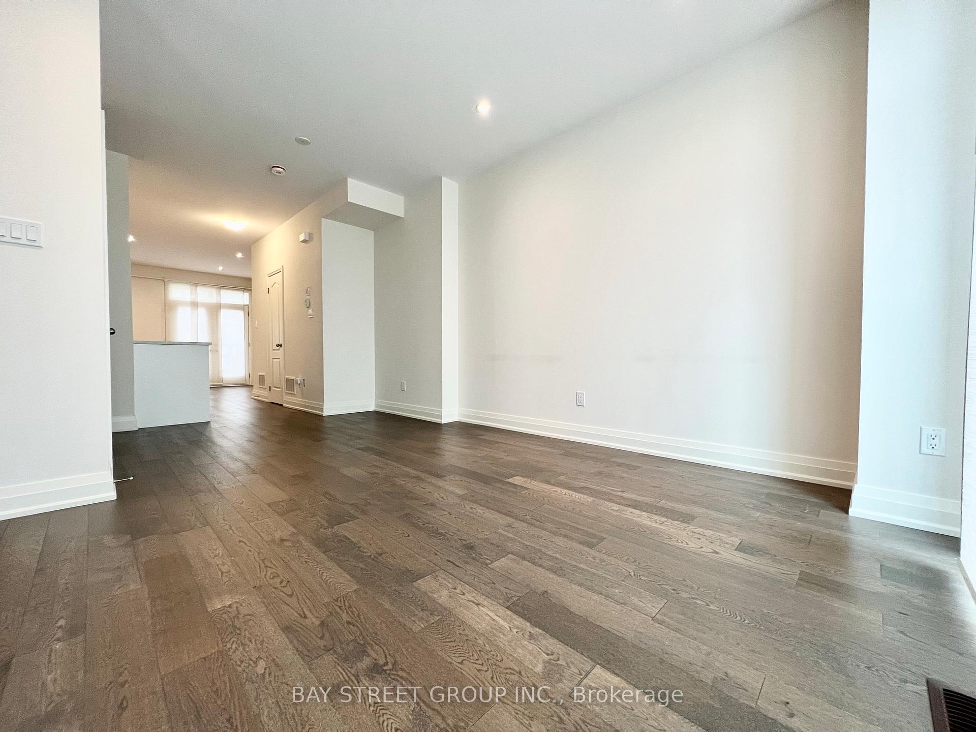 Photo 14 of 36 Teasel Way, Markham, Unionville — HOMEH