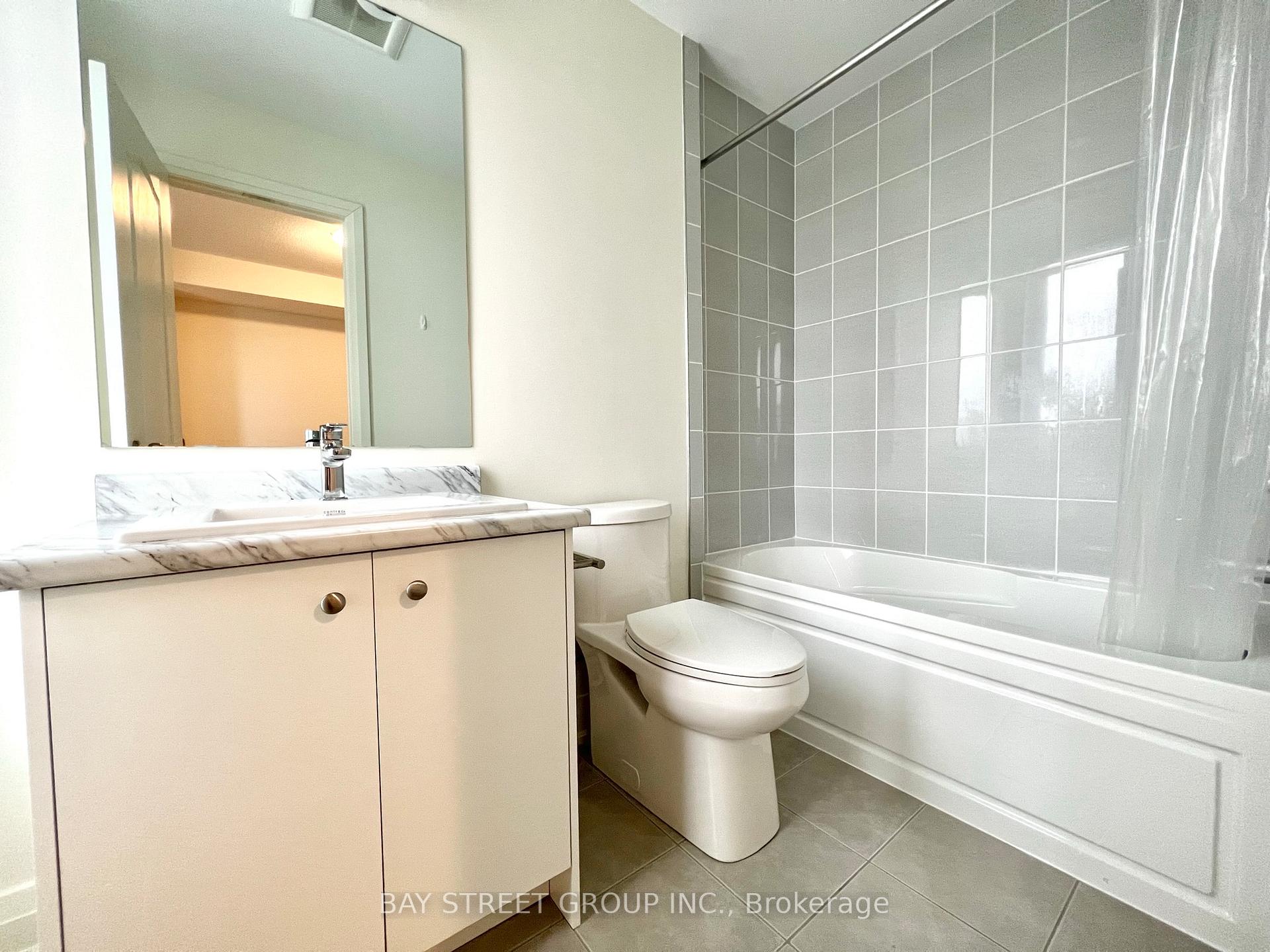 Photo 21 of 36 Teasel Way, Markham, Unionville — HOMEH