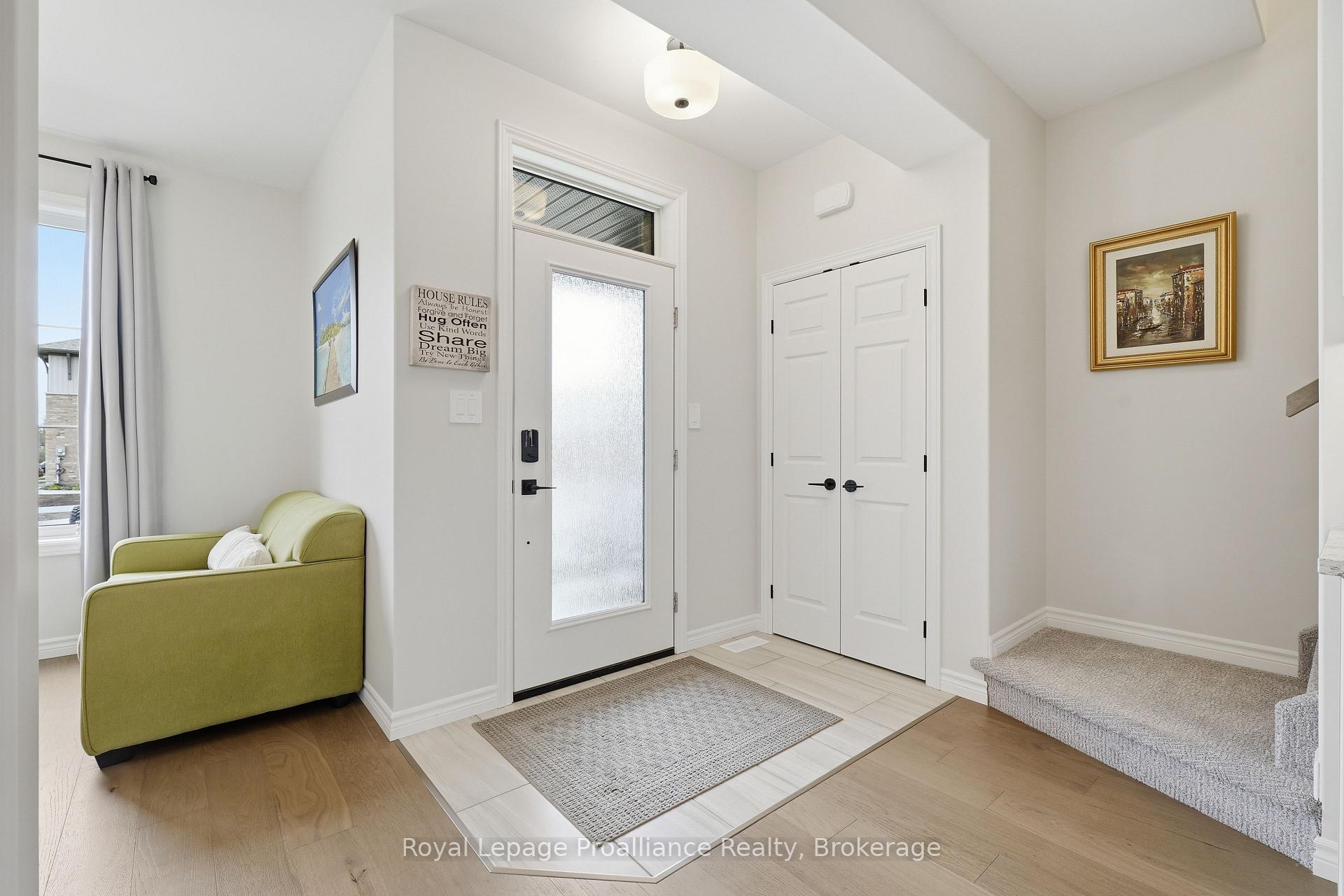 Photo 3 of 24 Riverstone Way, Belleville, Thurlow Ward — HOMEH