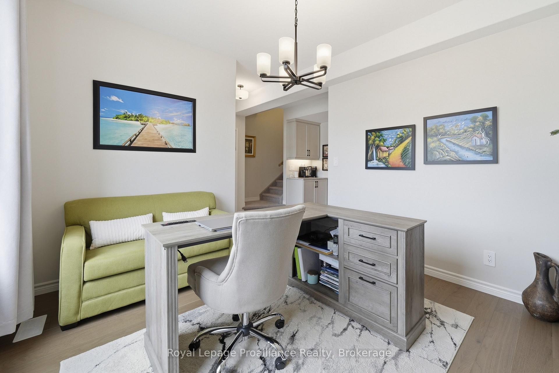 Photo 6 of 24 Riverstone Way, Belleville, Thurlow Ward — HOMEH