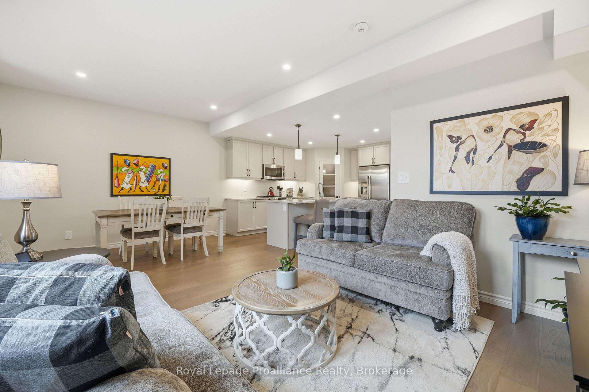 Photo 13 of 24 Riverstone Way, Belleville, Thurlow Ward — HOMEH