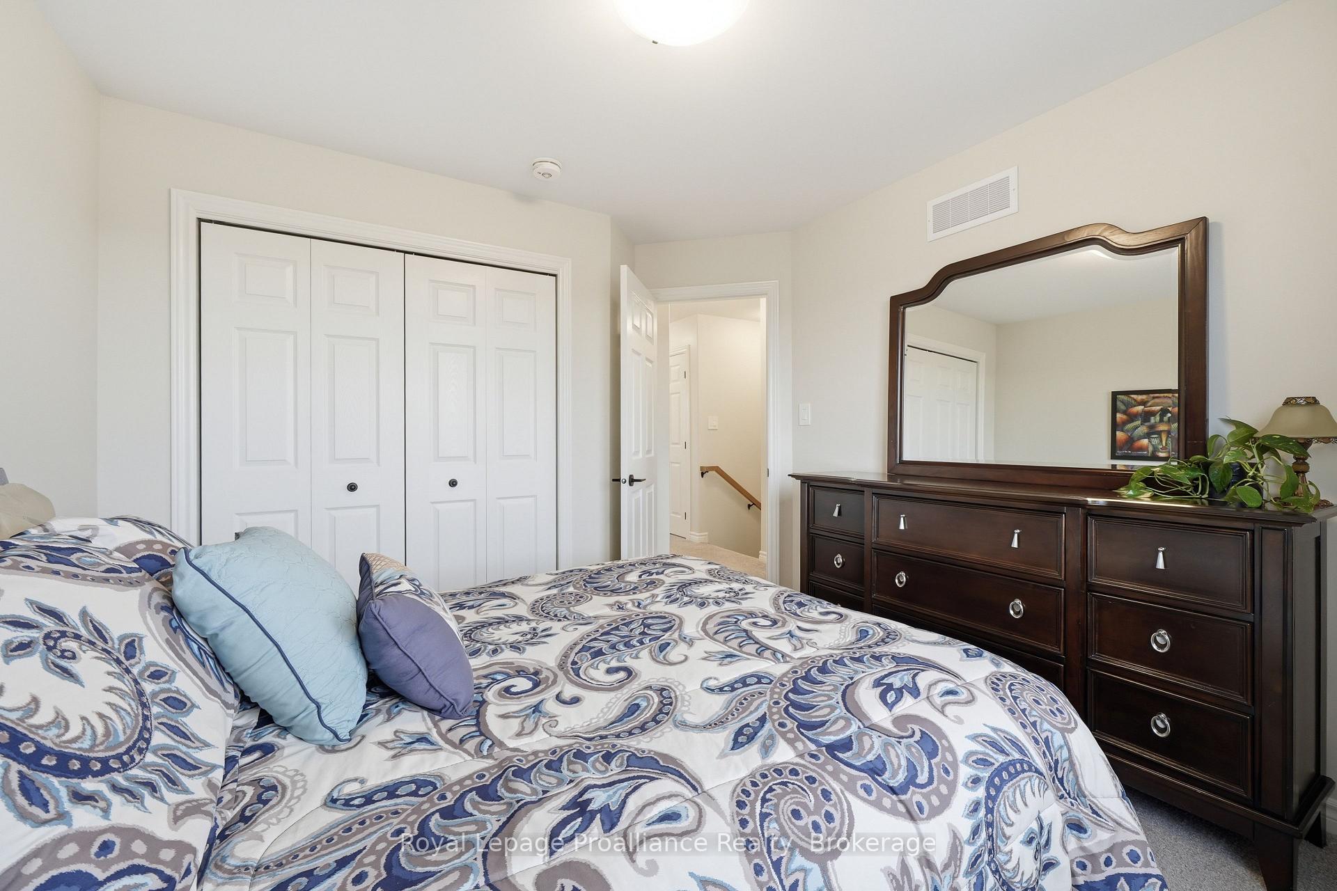 Photo 19 of 24 Riverstone Way, Belleville, Thurlow Ward — HOMEH