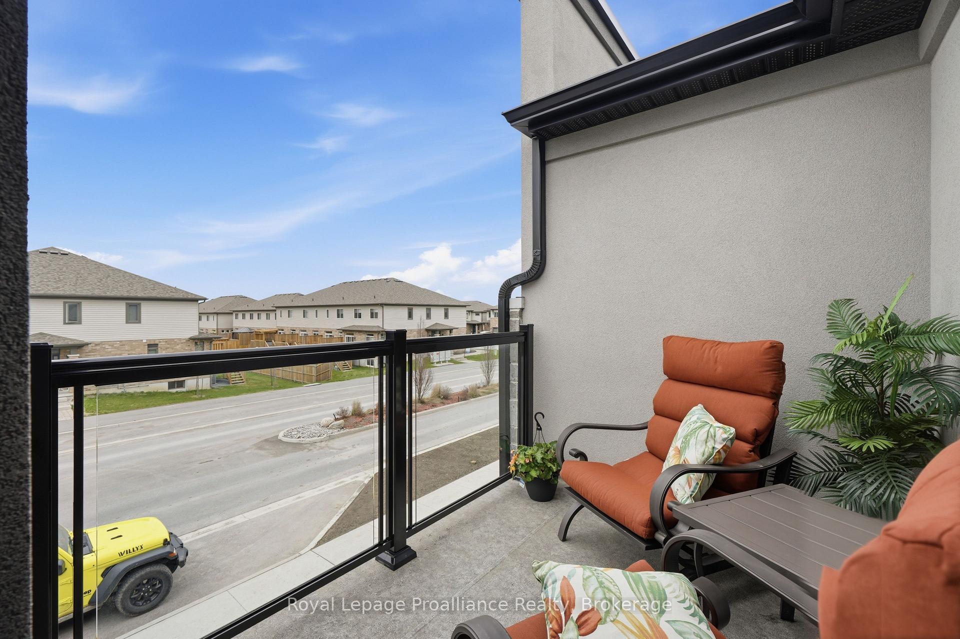 Photo 27 of 24 Riverstone Way, Belleville, Thurlow Ward — HOMEH