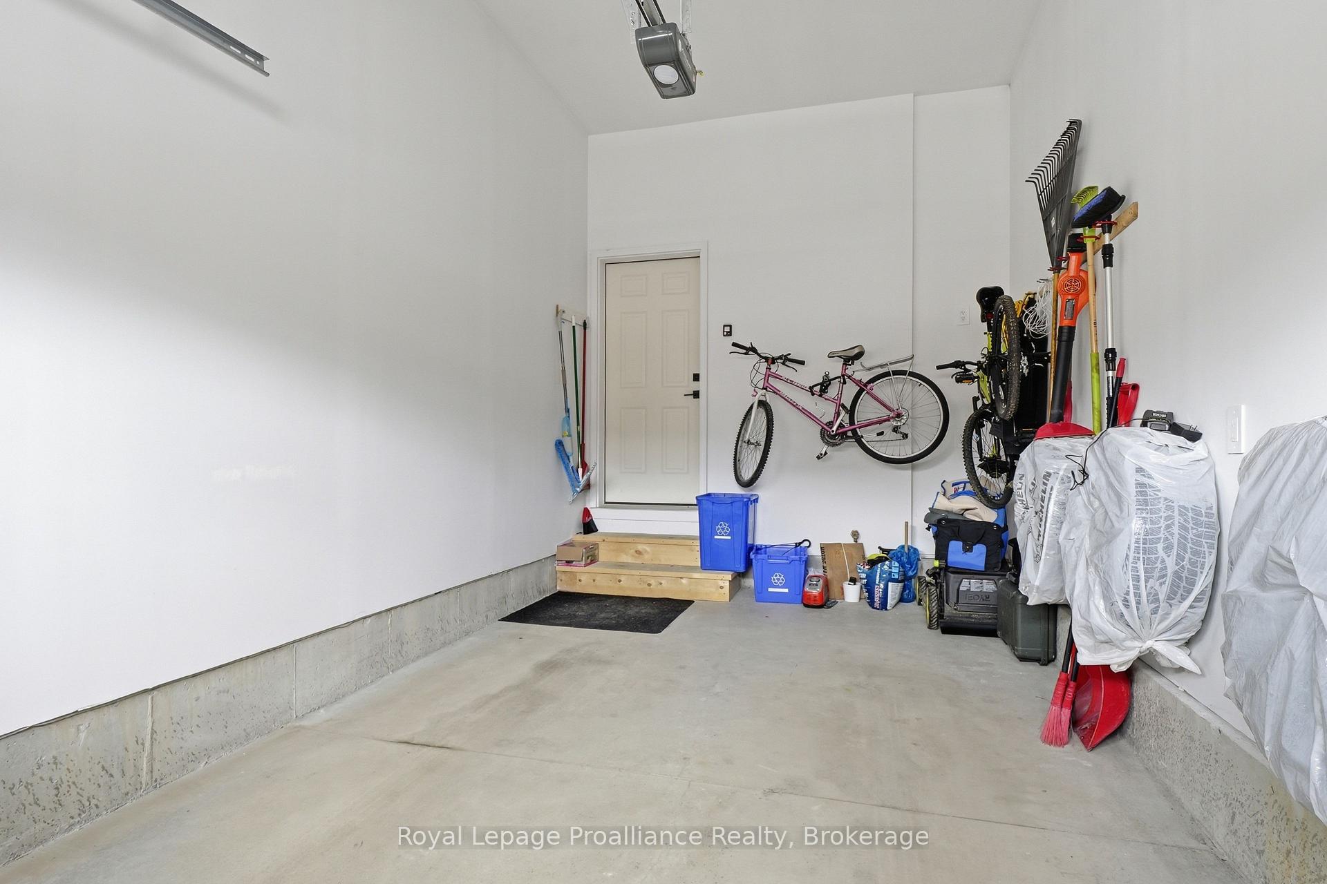 Photo 31 of 24 Riverstone Way, Belleville, Thurlow Ward — HOMEH