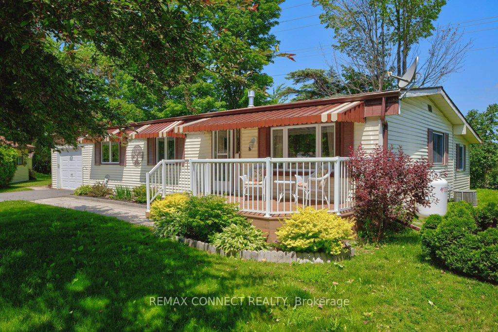 Photo 1 of 8 Circle Drive, Kawartha Lakes, Fenelon — HOMEH