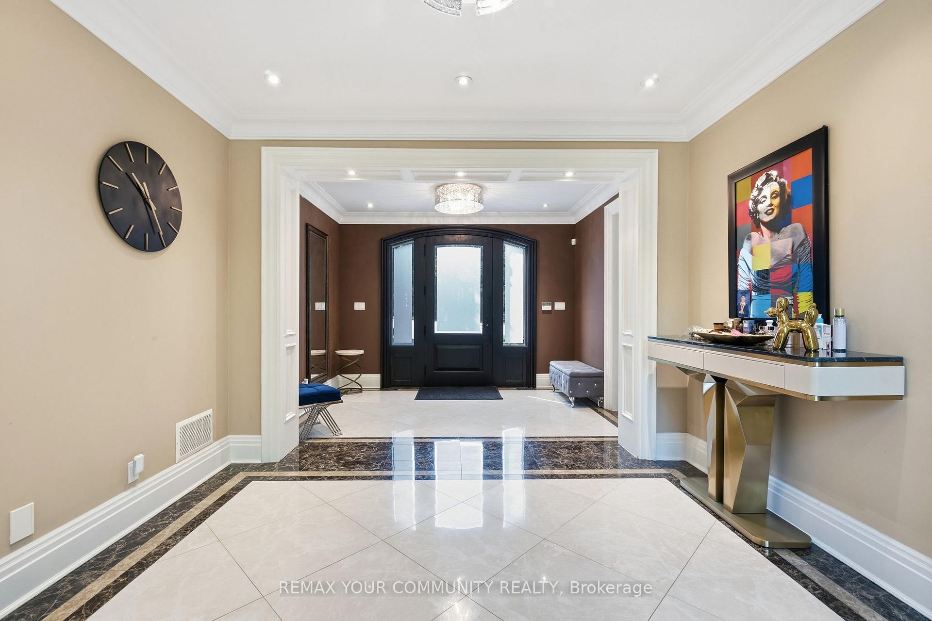 Photo 6 of 58 Buck's Place, Vaughan, East Woodbridge — HOMEH