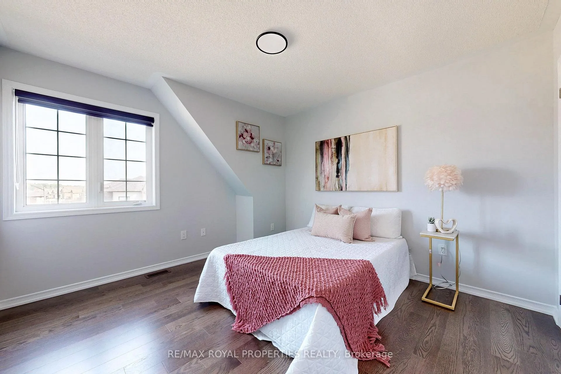 Photo 19 of 350 Coronation Road, Whitby, Rural Whitby — HOMEH