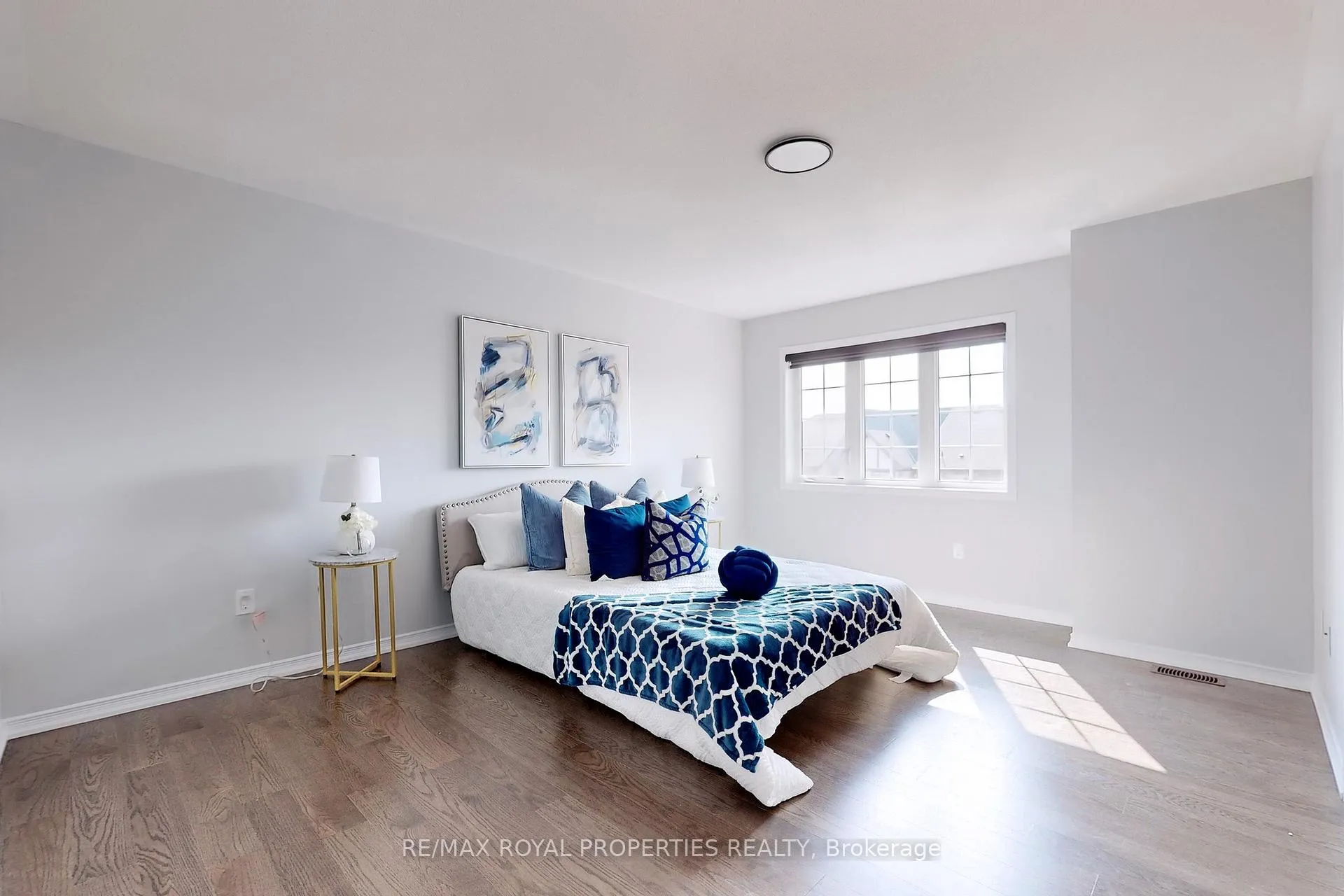 Photo 23 of 350 Coronation Road, Whitby, Rural Whitby — HOMEH