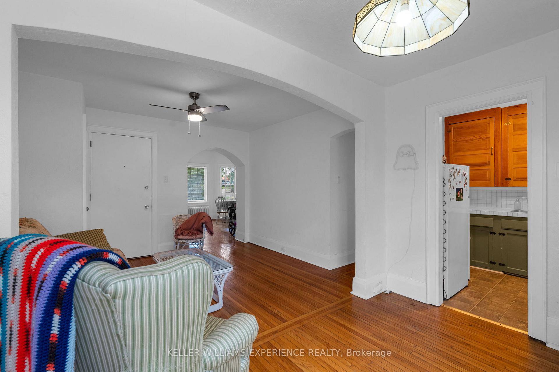 Photo 6 of Unit 7, 101 Clapperton Street, Barrie, Codrington — HOMEH