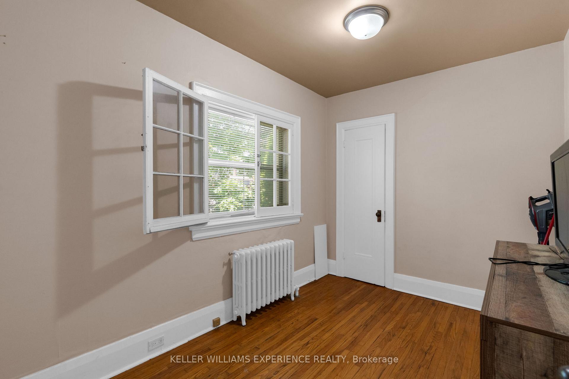 Photo 14 of Unit 7, 101 Clapperton Street, Barrie, Codrington — HOMEH