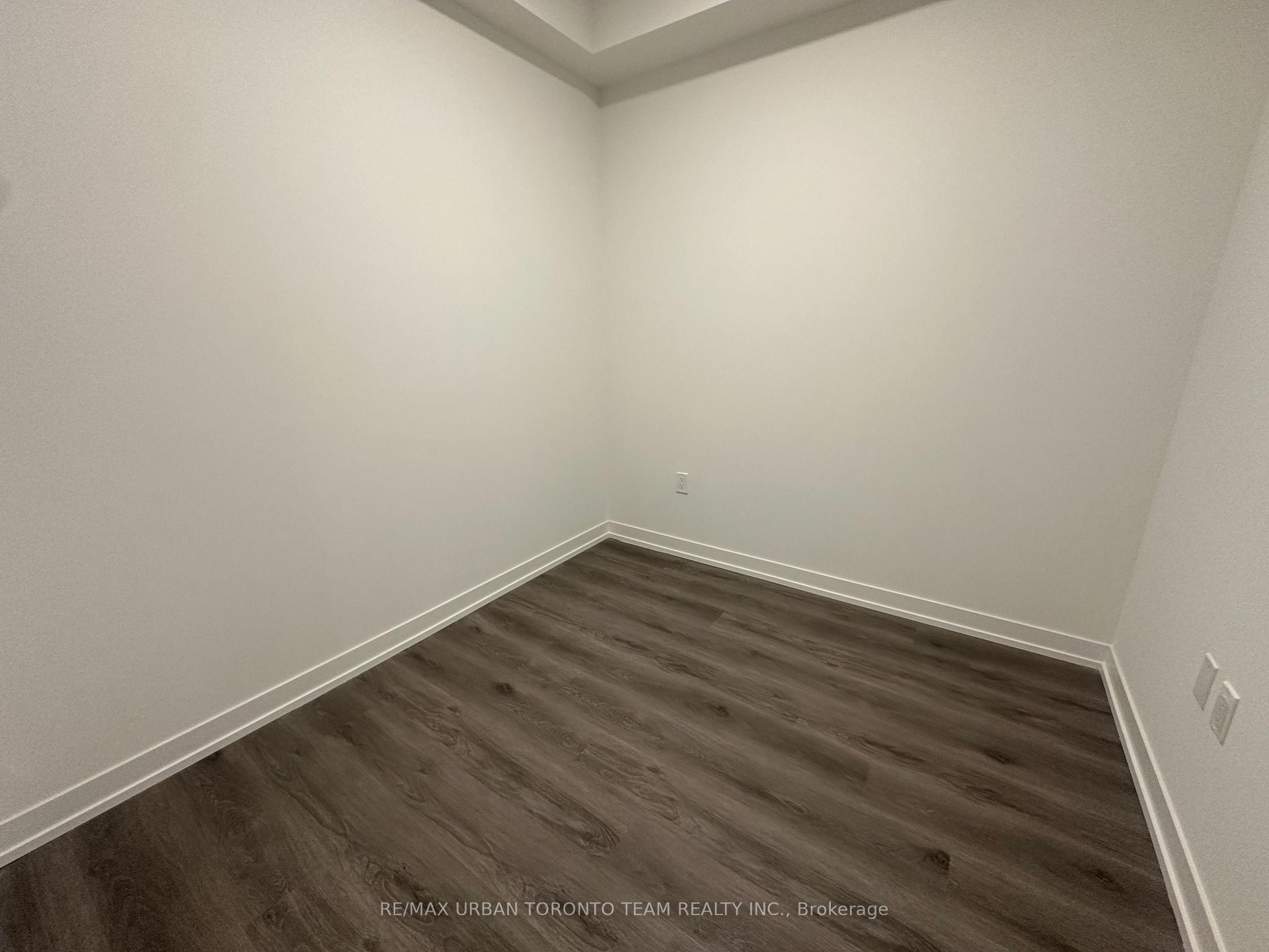 Photo 6 of Unit 4203, 225 Commerce Street, Vaughan, Vaughan Corporate Centre — HOMEH