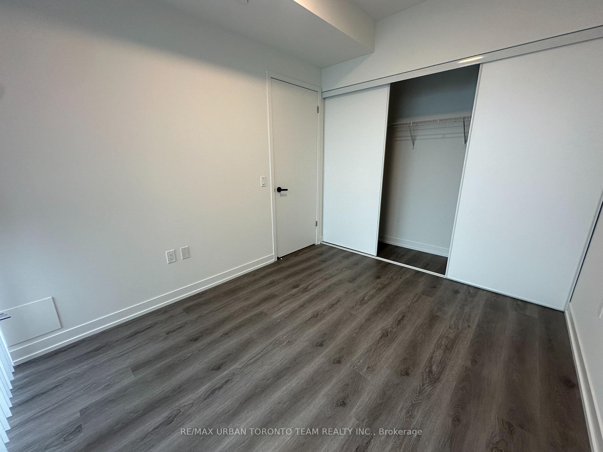 Photo 9 of Unit 4203, 225 Commerce Street, Vaughan, Vaughan Corporate Centre — HOMEH