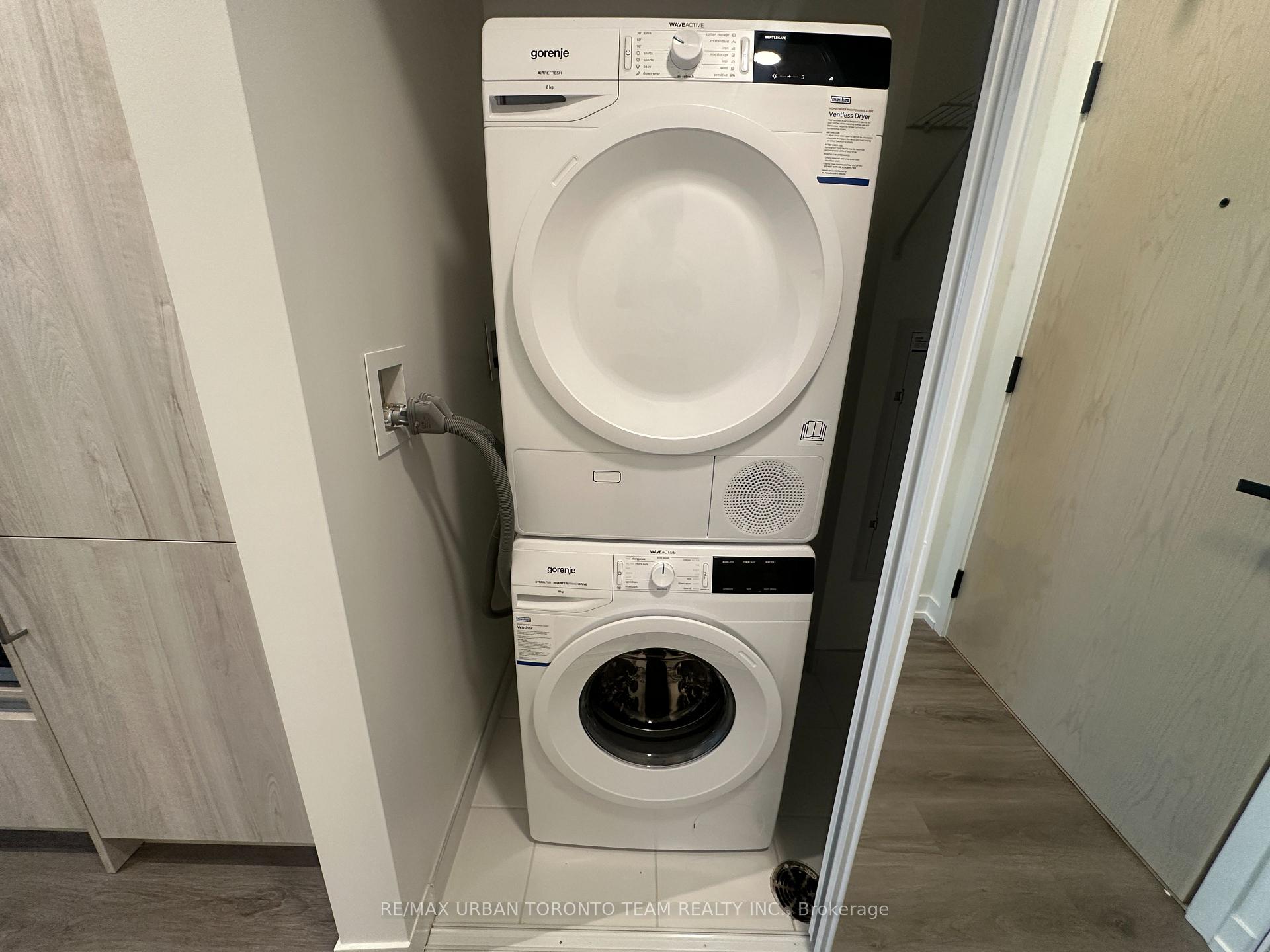 Photo 12 of Unit 4203, 225 Commerce Street, Vaughan, Vaughan Corporate Centre — HOMEH