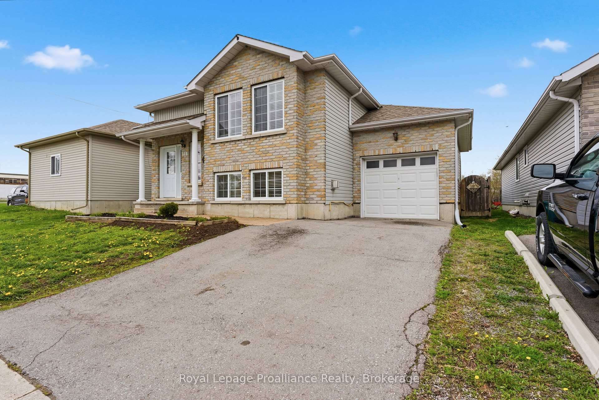 Photo 1 of 116 Pine Street, Belleville, Belleville Ward — HOMEH