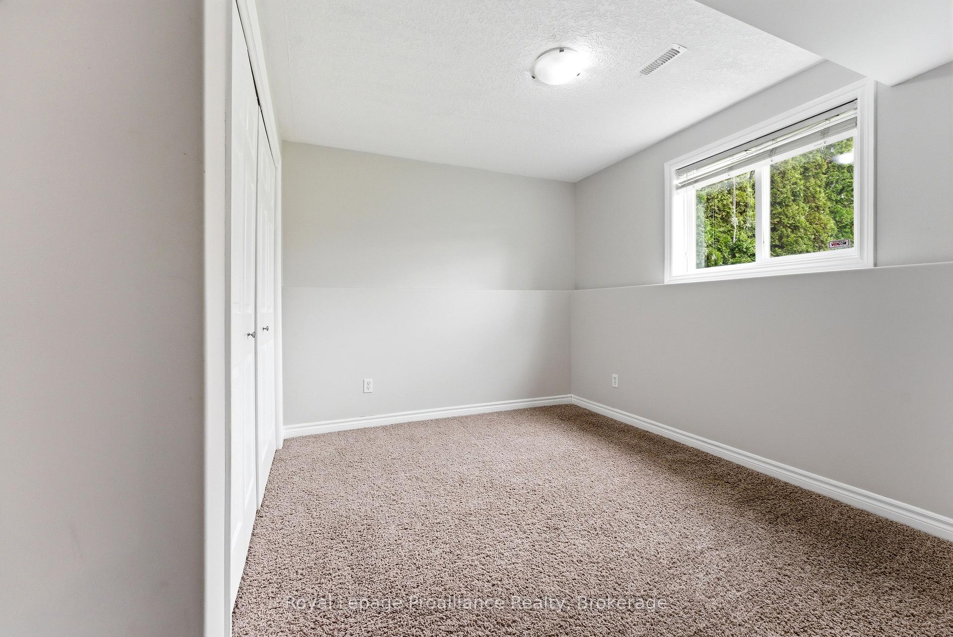 Photo 31 of 116 Pine Street, Belleville, Belleville Ward — HOMEH