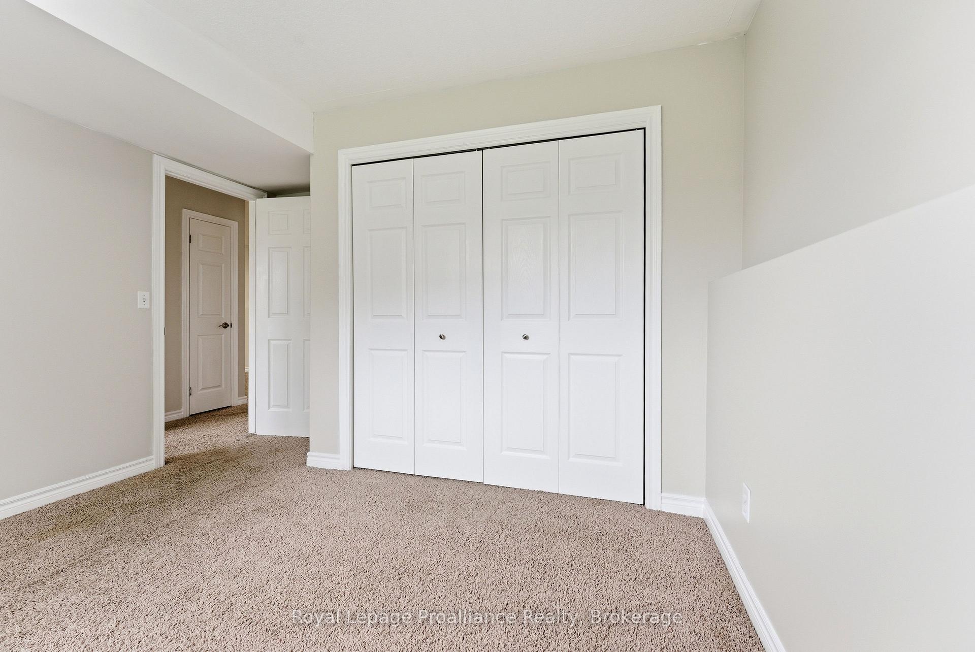 Photo 33 of 116 Pine Street, Belleville, Belleville Ward — HOMEH