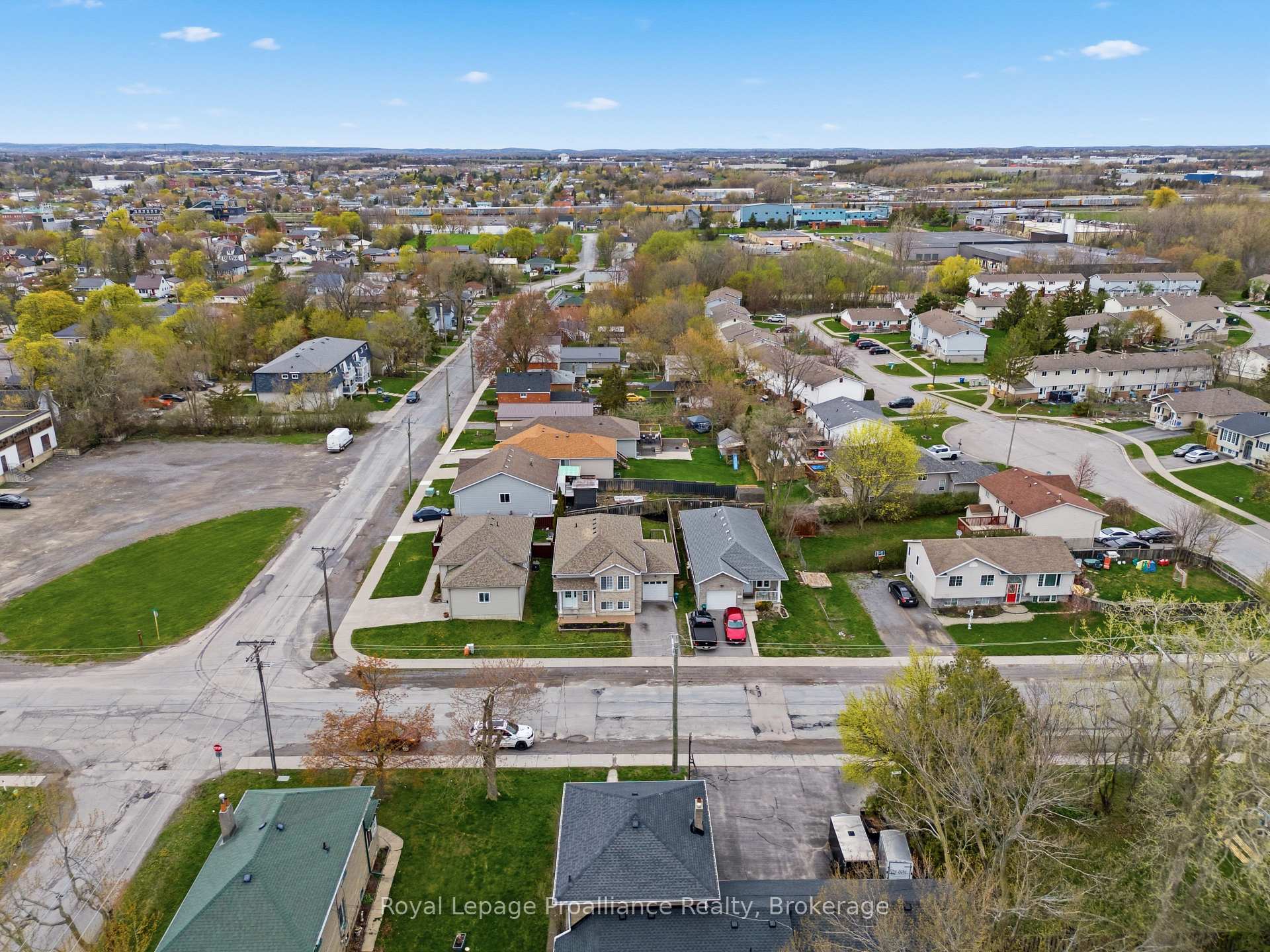 Photo 45 of 116 Pine Street, Belleville, Belleville Ward — HOMEH