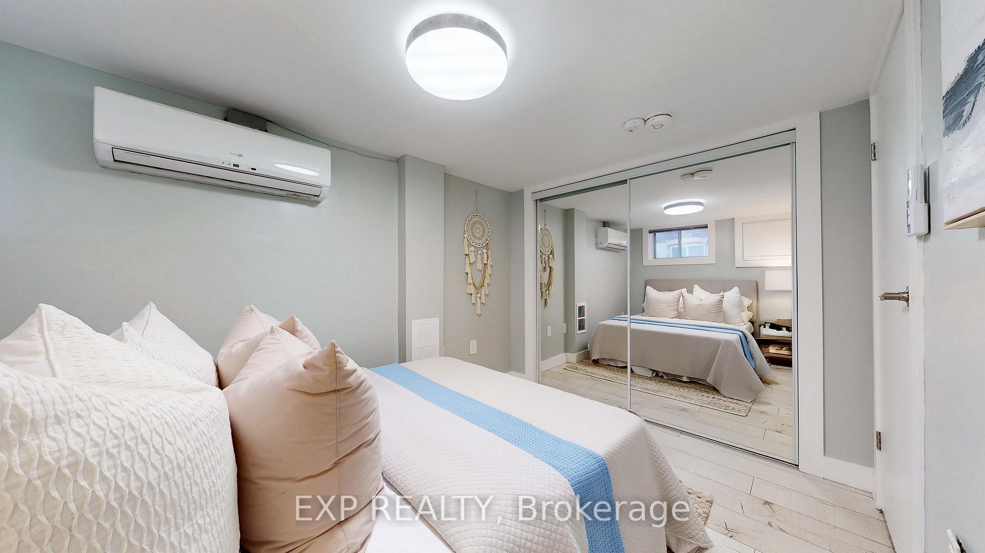 Photo 5 of Unit D, 122 Parkmount Road, Toronto, Greenwood-Coxwell — HOMEH