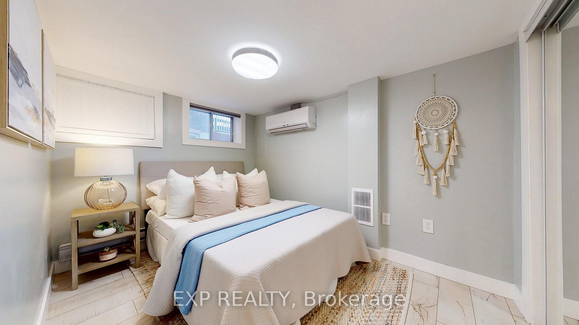 Photo 6 of Unit D, 122 Parkmount Road, Toronto, Greenwood-Coxwell — HOMEH