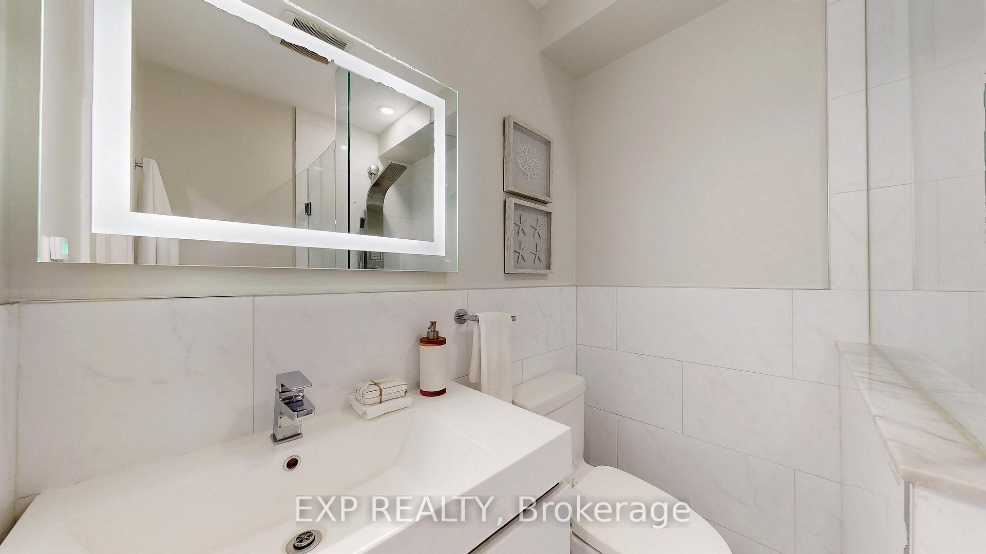Photo 9 of Unit D, 122 Parkmount Road, Toronto, Greenwood-Coxwell — HOMEH