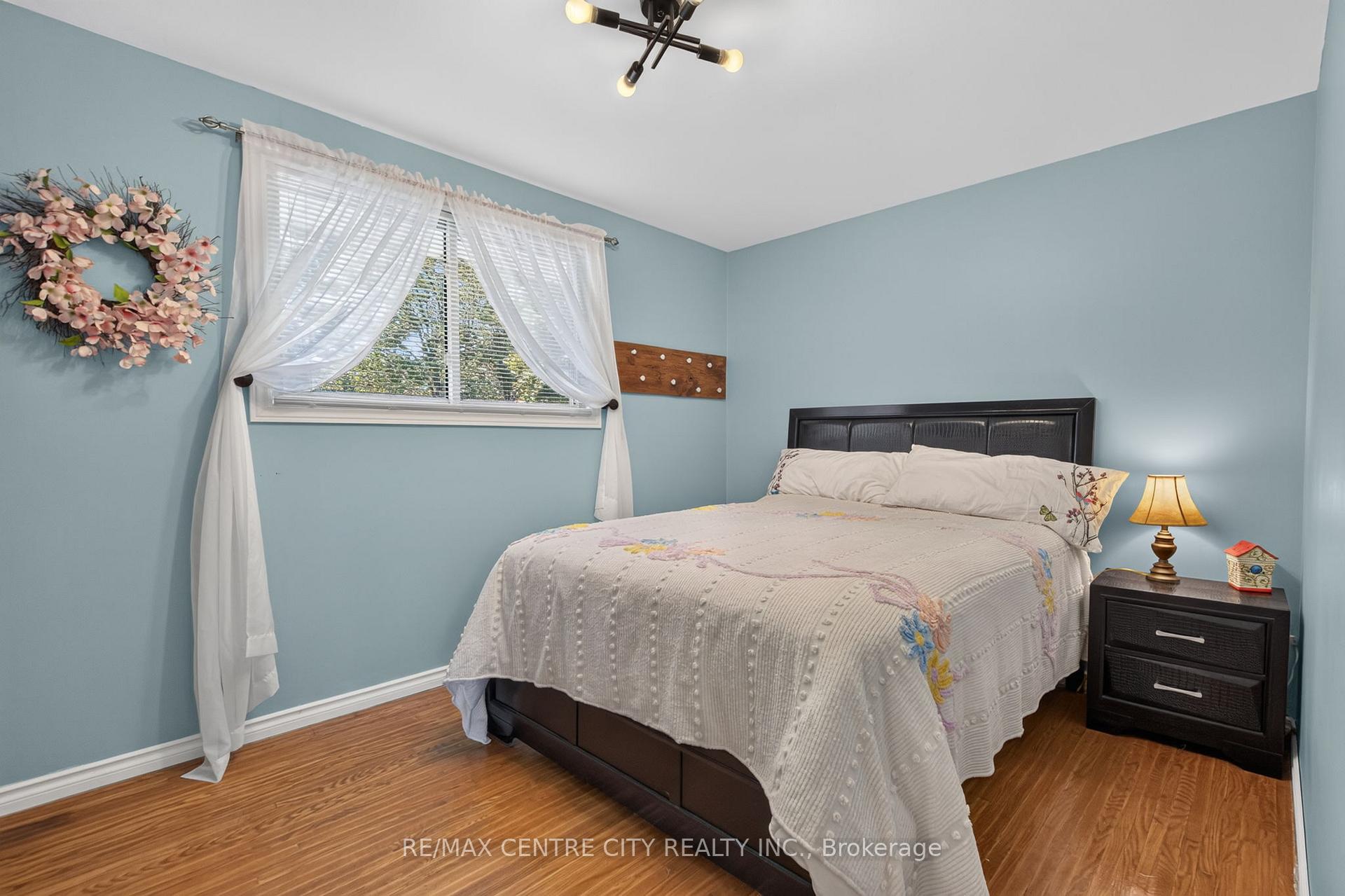 Photo 16 of 580 Albert Street, Strathroy-Caradoc, NW — HOMEH