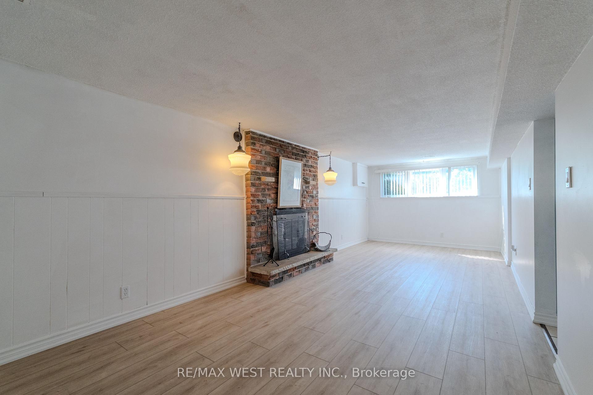 Photo 9 of 147 Forest Road, Brantford, Eagle Place — HOMEH