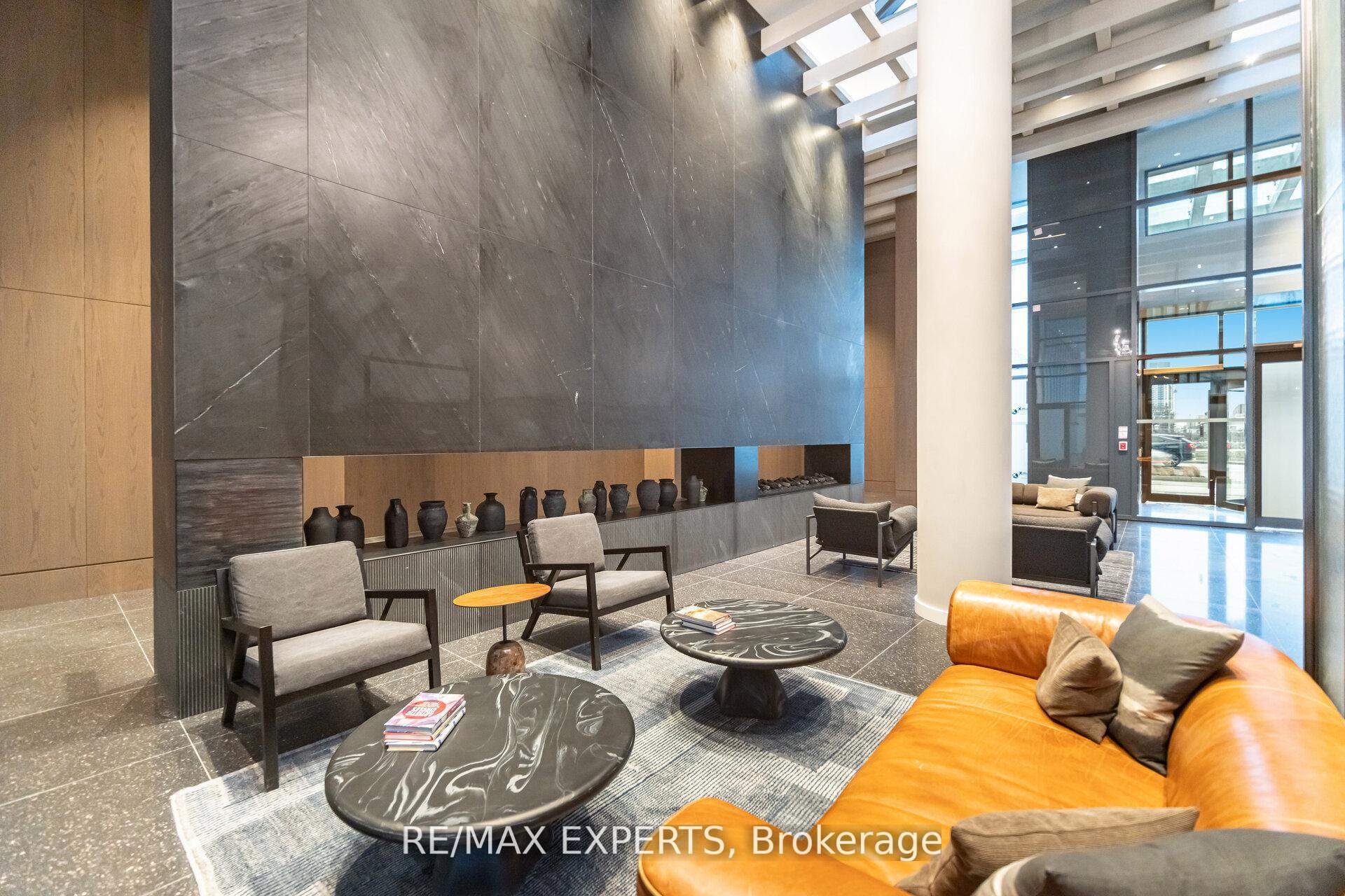 Photo 5 of Unit 2702, 8 Interchange Way, Vaughan, Vaughan Corporate Centre — HOMEH