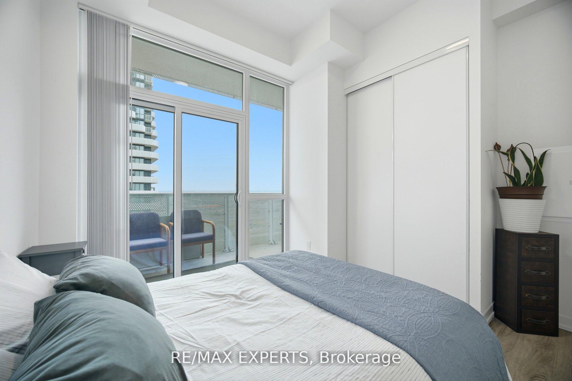 Photo 21 of Unit 2702, 8 Interchange Way, Vaughan, Vaughan Corporate Centre — HOMEH