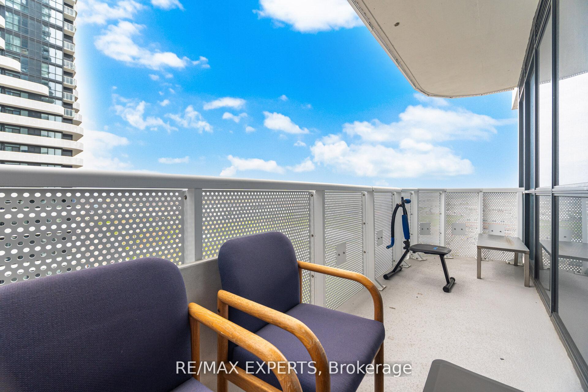 Photo 25 of Unit 2702, 8 Interchange Way, Vaughan, Vaughan Corporate Centre — HOMEH