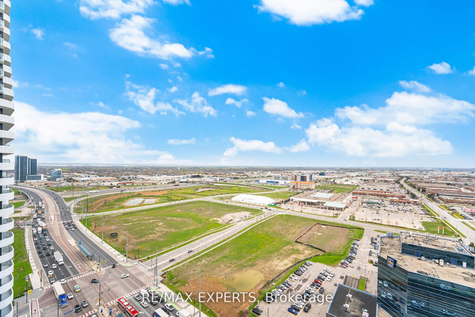 Photo 26 of Unit 2702, 8 Interchange Way, Vaughan, Vaughan Corporate Centre — HOMEH