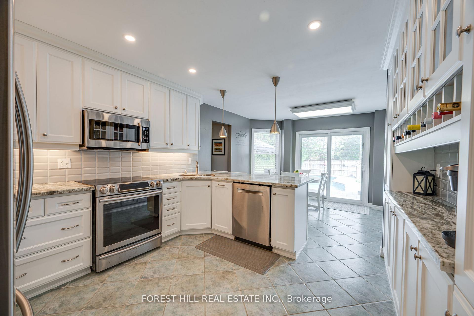 Photo 7 of 4 Milgate Place, Aurora, Aurora Highlands — HOMEH