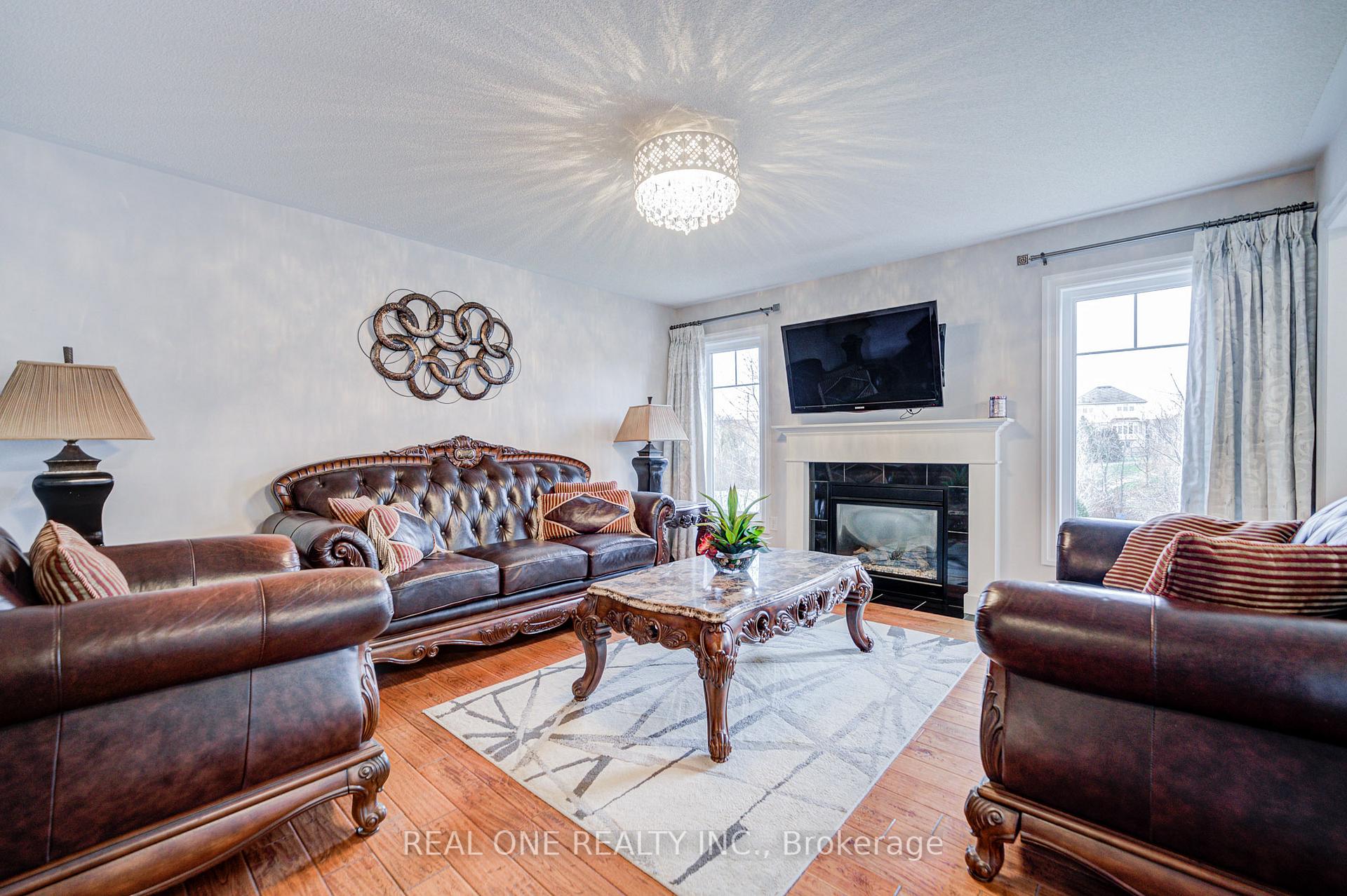 Photo 6 of Unit Upper, 27 Cranston Street, Hamilton, Meadowlands — HOMEH