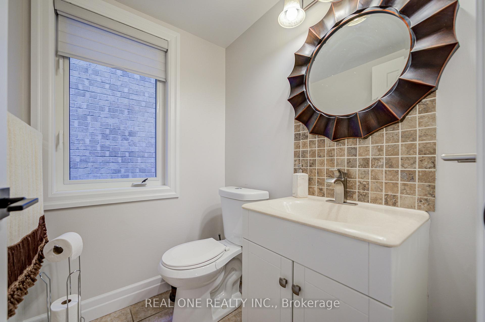 Photo 14 of Unit Upper, 27 Cranston Street, Hamilton, Meadowlands — HOMEH