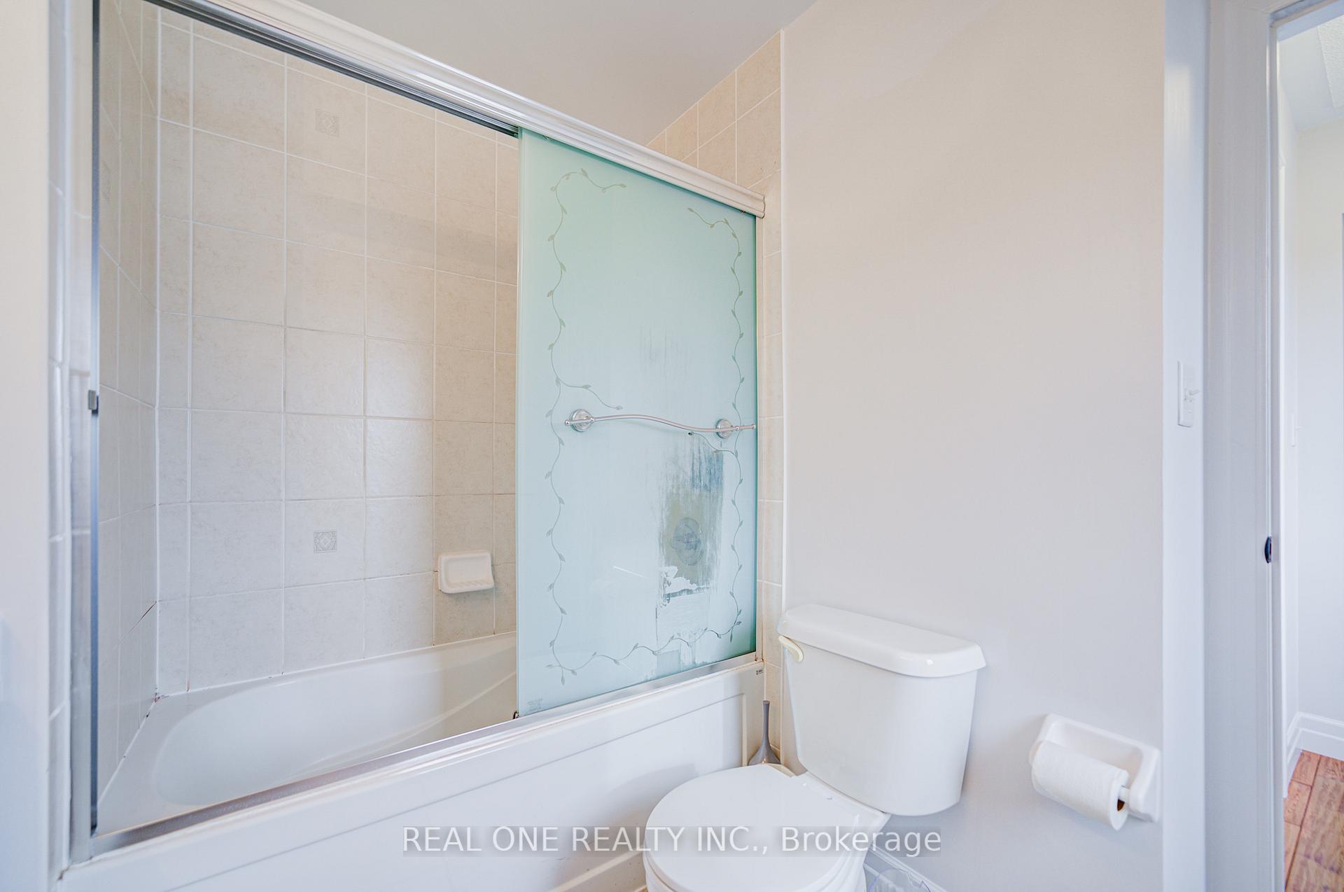 Photo 20 of Unit Upper, 27 Cranston Street, Hamilton, Meadowlands — HOMEH