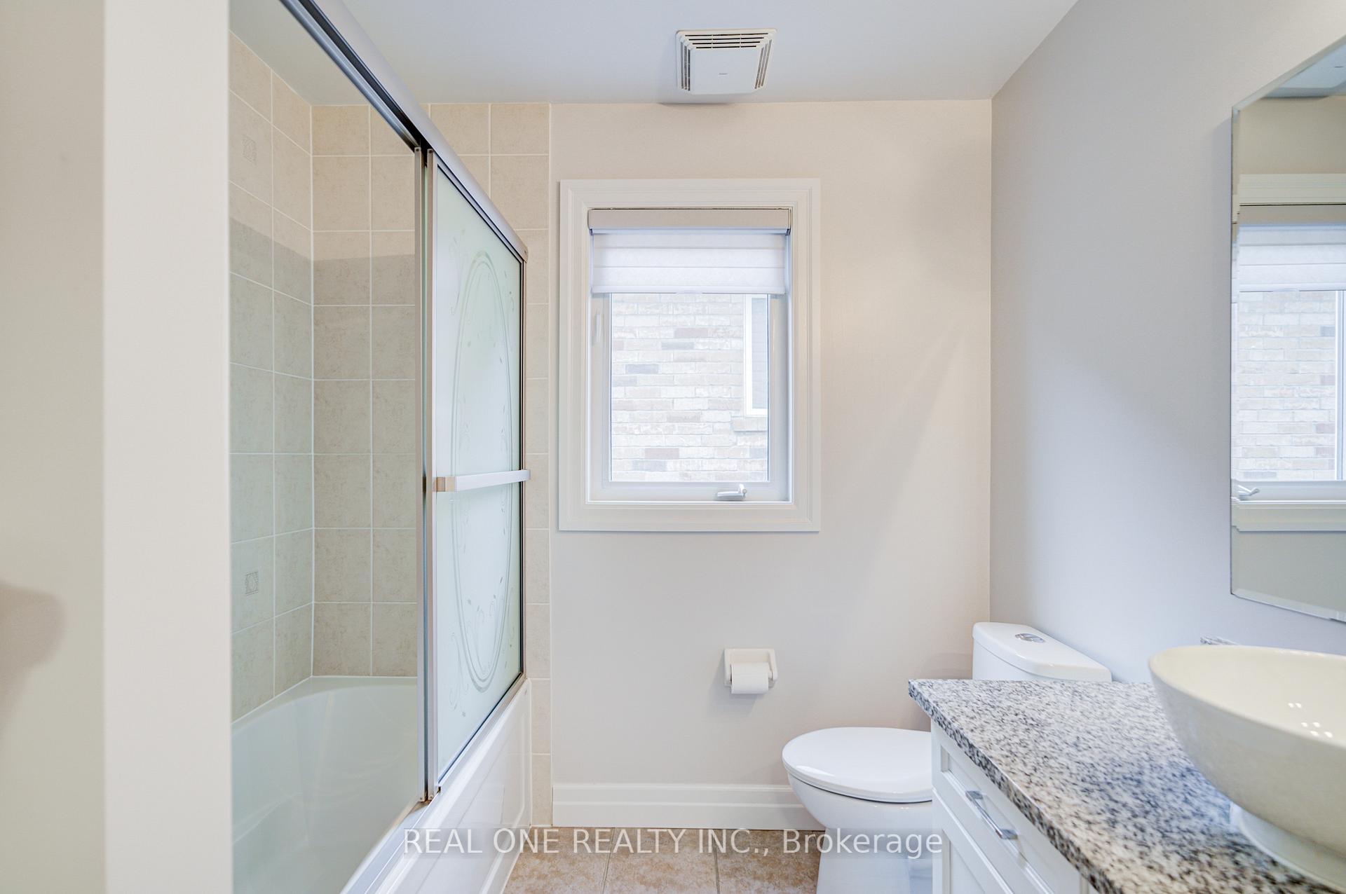 Photo 29 of Unit Upper, 27 Cranston Street, Hamilton, Meadowlands — HOMEH