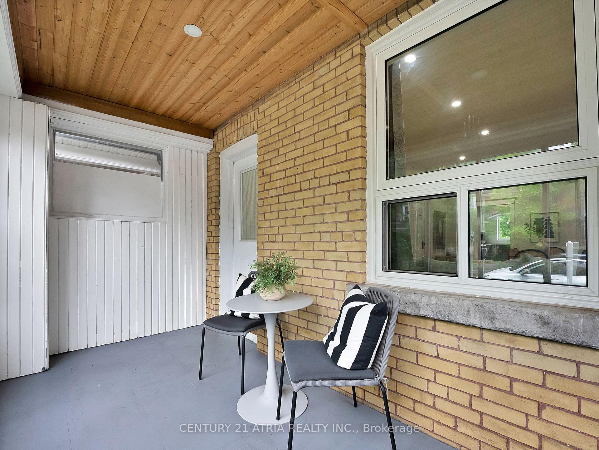 Photo 4 of 32 Rosevear Avenue, Toronto, Crescent Town — HOMEH