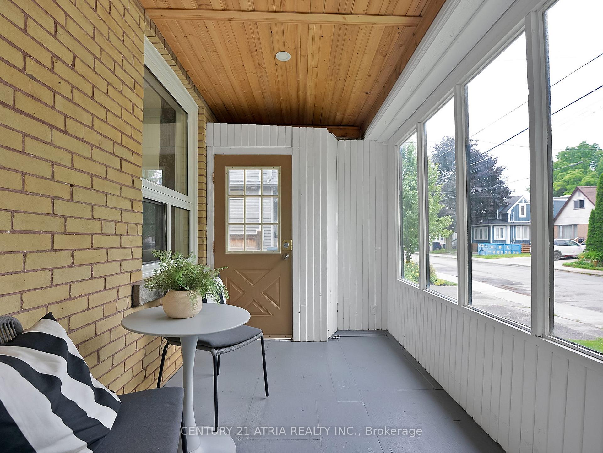 Photo 5 of 32 Rosevear Avenue, Toronto, Crescent Town — HOMEH