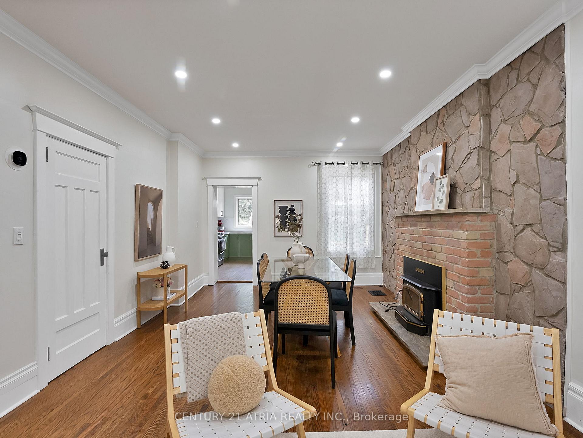 Photo 8 of 32 Rosevear Avenue, Toronto, Crescent Town — HOMEH