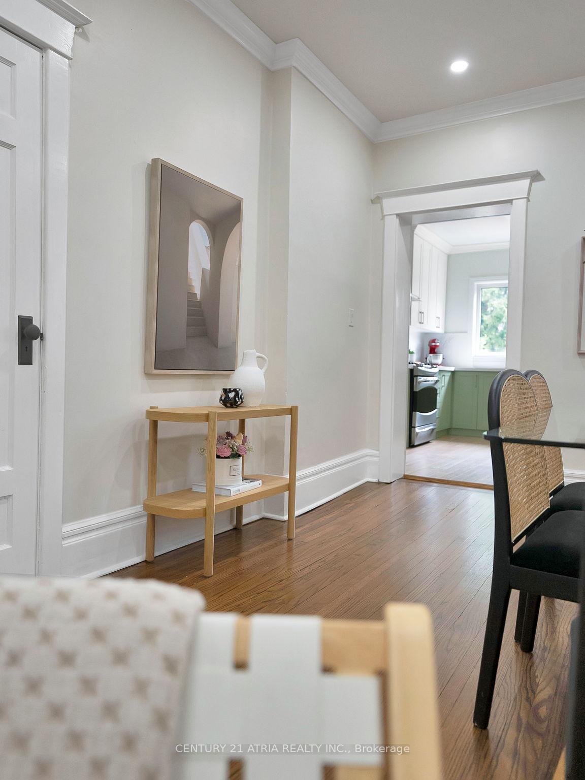 Photo 9 of 32 Rosevear Avenue, Toronto, Crescent Town — HOMEH
