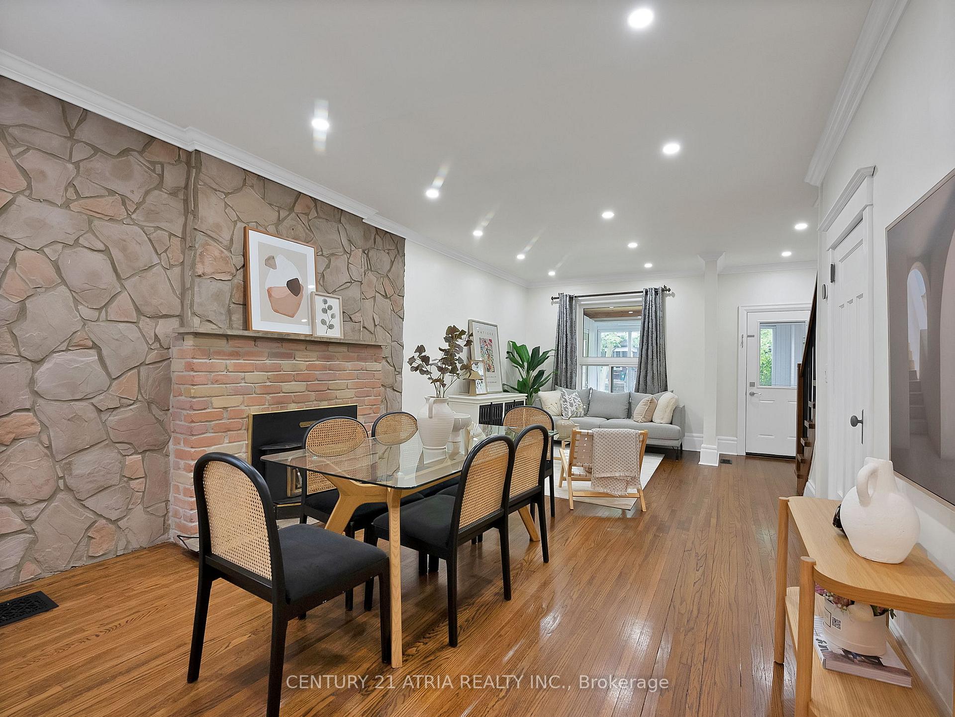 Photo 10 of 32 Rosevear Avenue, Toronto, Crescent Town — HOMEH
