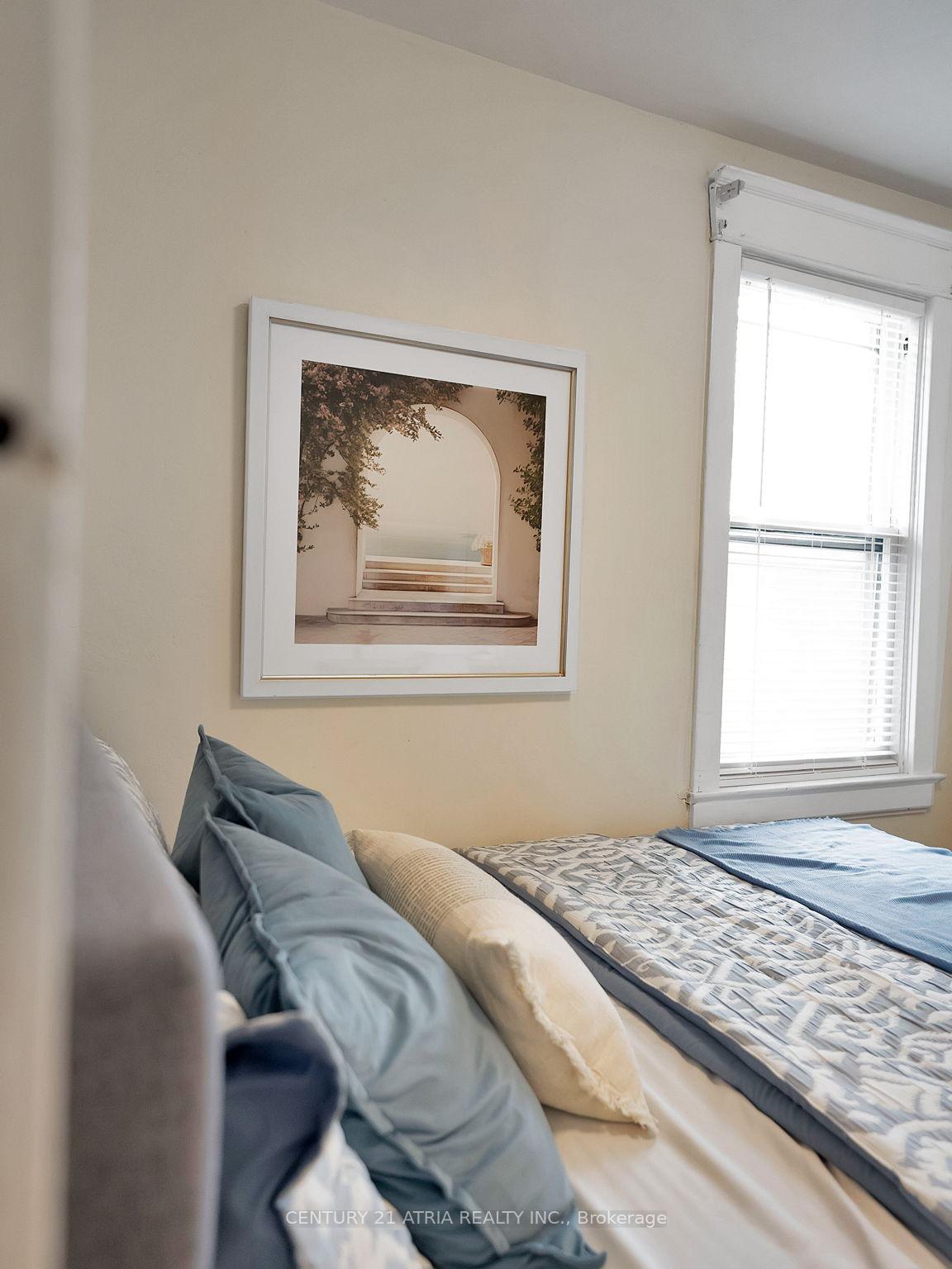 Photo 20 of 32 Rosevear Avenue, Toronto, Crescent Town — HOMEH