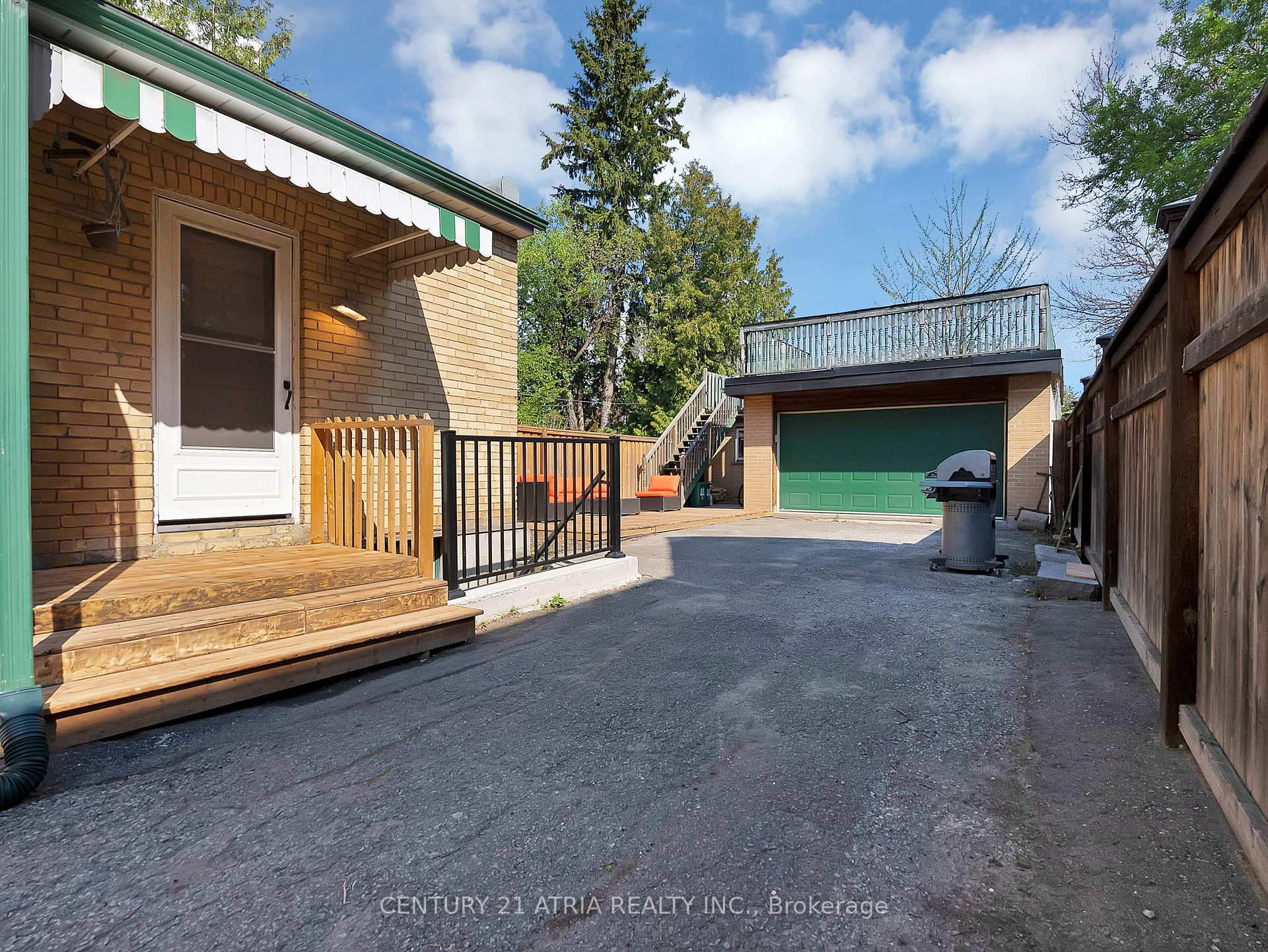 Photo 34 of 32 Rosevear Avenue, Toronto, Crescent Town — HOMEH