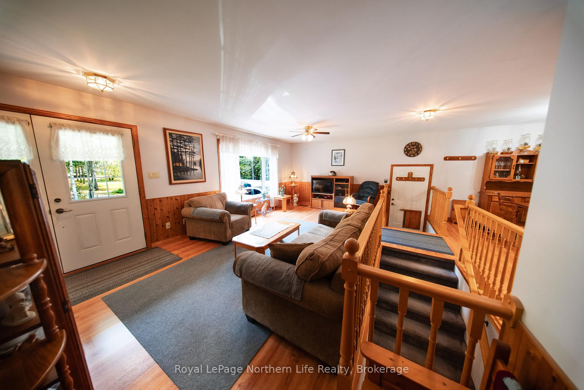 Photo 4 of 1025 Maple Road, Chisholm — HOMEH