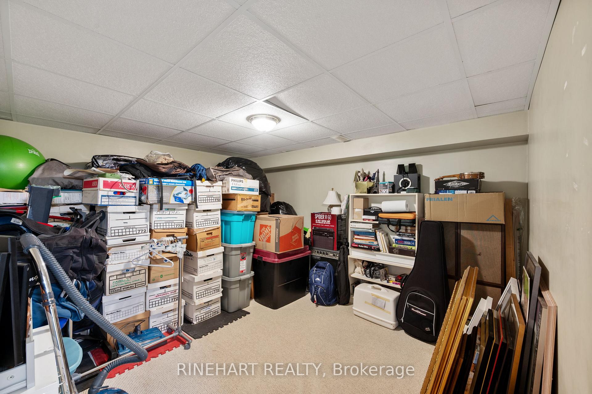 Photo 26 of 2 Lloyd Manor Crescent, London, North M — HOMEH