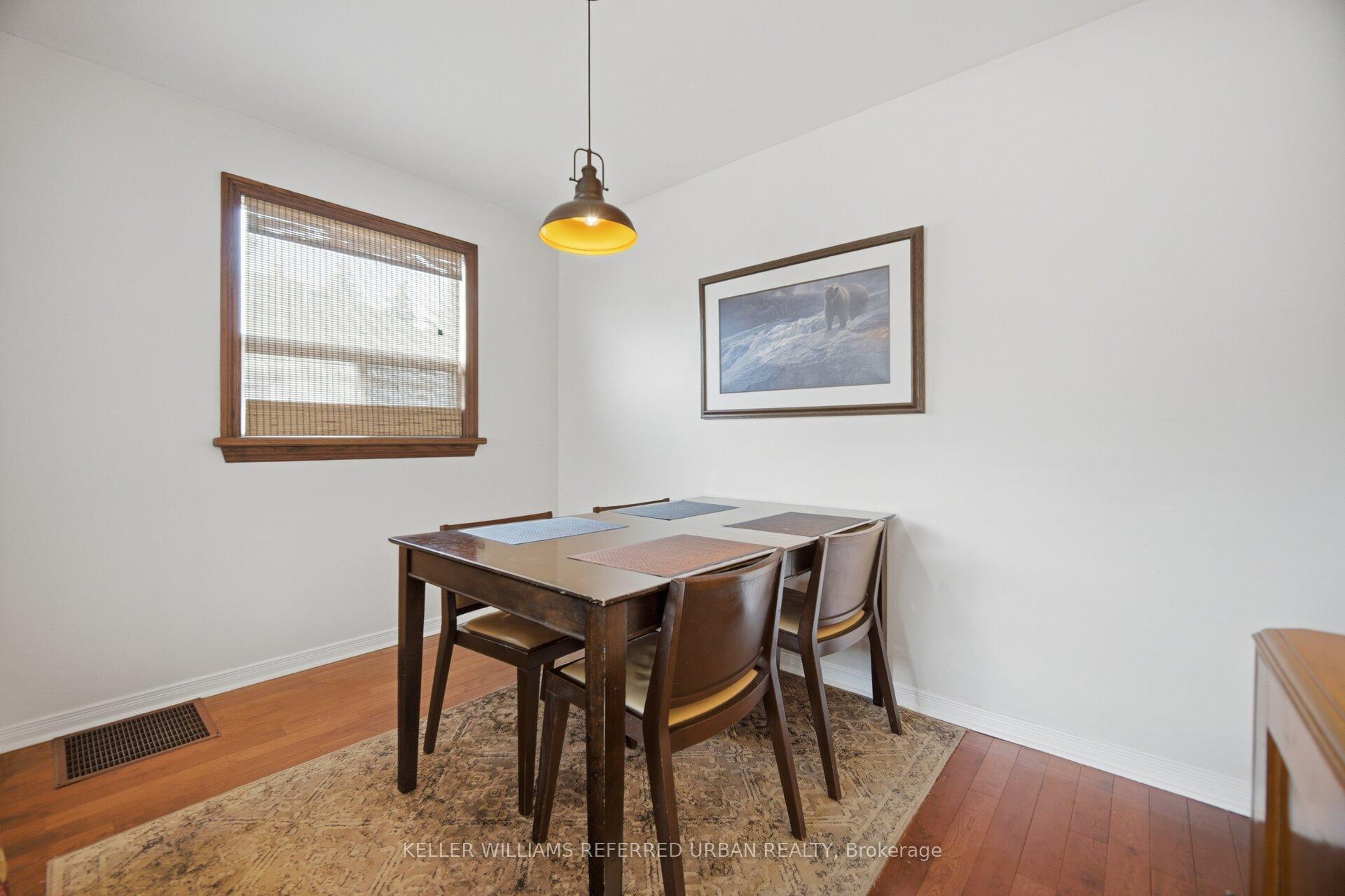 Photo 12 of 41 Parker Avenue, Etobicoke, Stonegate-Queensway — HOMEH
